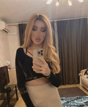 Юлия, 24 года, 1 размер груди